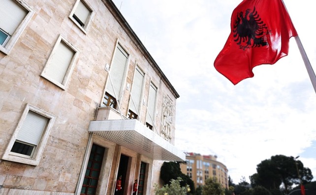 Prioritetet: Nga rindertimi te fotovoltaiku i Divjakes, ku do vihet theksi ne 2020